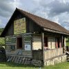 EXTRA: Căsuța lui Mihai din Parcul Perilor Seculari devine refugiu pentru turiștii care traversează Via Transilvanica