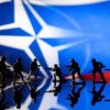 Alertă în NATO: Specialiștii alianței vorbesc de o posibilă invazie rusească de mare anvergură în Europa