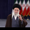 Liderul suprem al Iranului îl sfătuieşte pe noul preşedinte reformist să continue calea urmată de Raisi