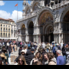 VIDEO Cel mai vizitat oraș din Europa, măsuri extreme împotriva turiștilor