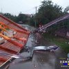 Bilanț parțial după furtună în județul Dâmbovița: Zeci de copaci doborâți, stâlpi căzuți și mai multe acoperișuri avariate