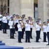 Concert extraordinar în Piața Libertății: Marșuri militare și cântece populare