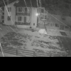 În România a nins în luna iulie. Camerele de supraveghere au surprins momentul în care ploaia se transformă în zăpadă - VIDEO