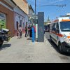 Intervenție cu Poliția pe o stradă din Cluj-Napoca! O persoană agitată a fost preluată de ambulanță